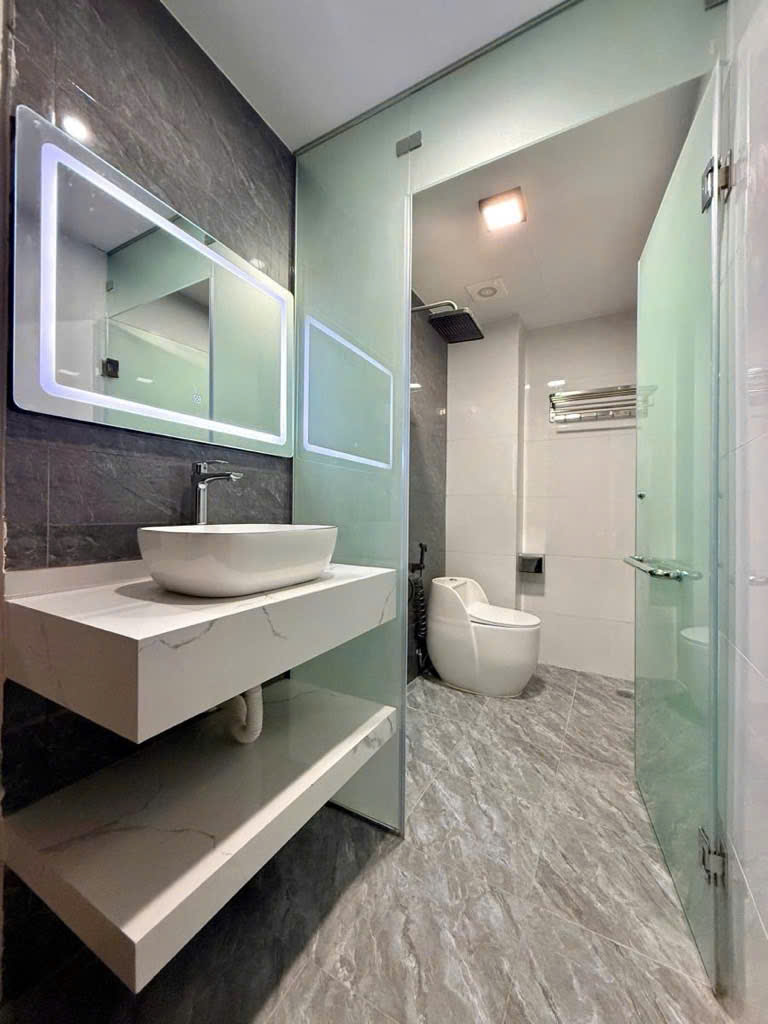 PHẢI NHANH MỚI KỊP!!! - SIÊU PHẨM DÂN XÂY ĐỐNG ĐA - MẶT TIỀN RỘNG GẦN PHỐ - NỘI THẤT SIÊU ĐẸP!!!